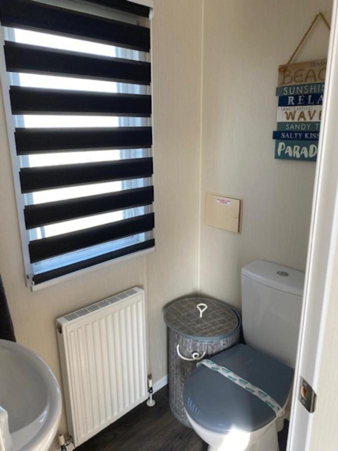 Beautiful Spacious Holiday Home - Romney Sands Нью-Ромни Экстерьер фото