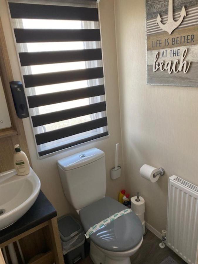 Beautiful Spacious Holiday Home - Romney Sands Нью-Ромни Экстерьер фото